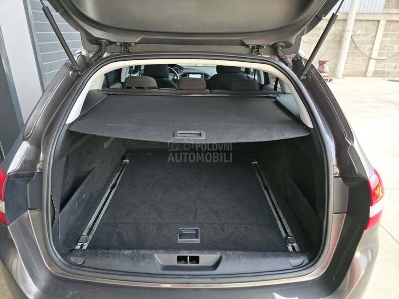 Peugeot 308 1.6 HDI PANO