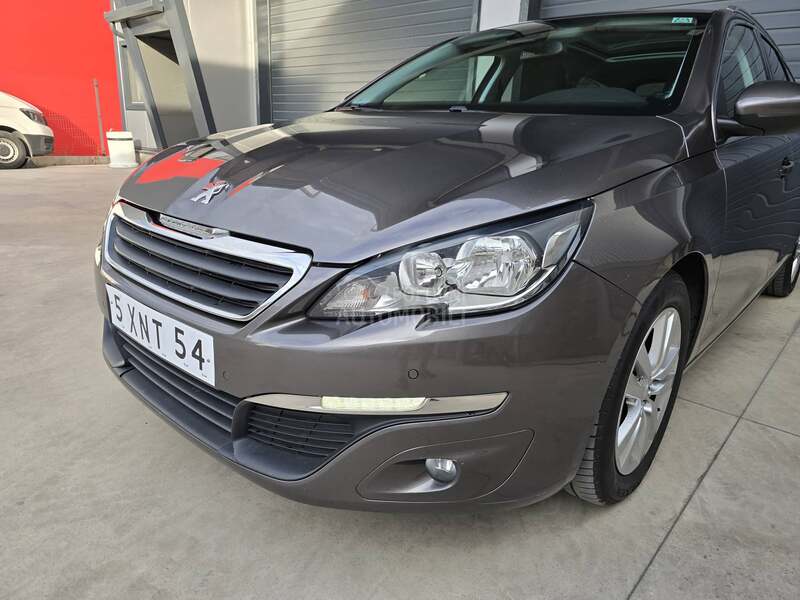 Peugeot 308 1.6 HDI PANO