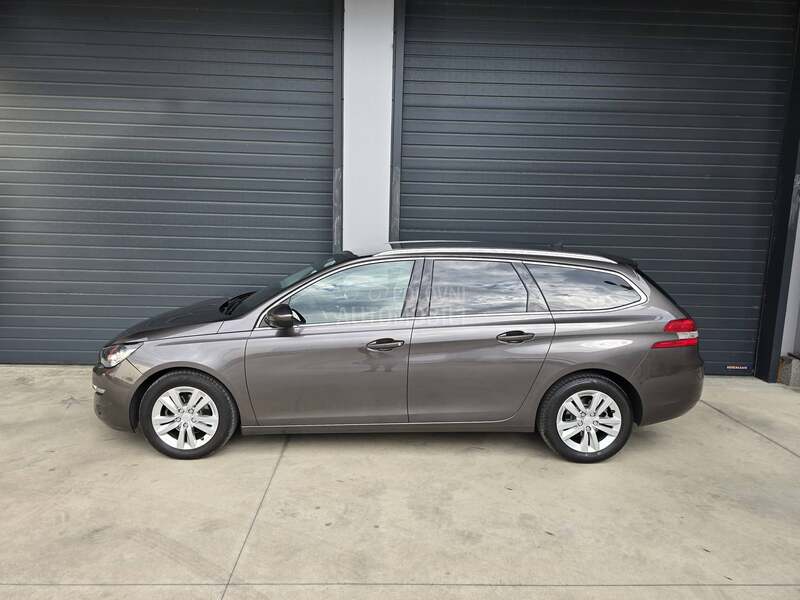 Peugeot 308 1.6 HDI PANO