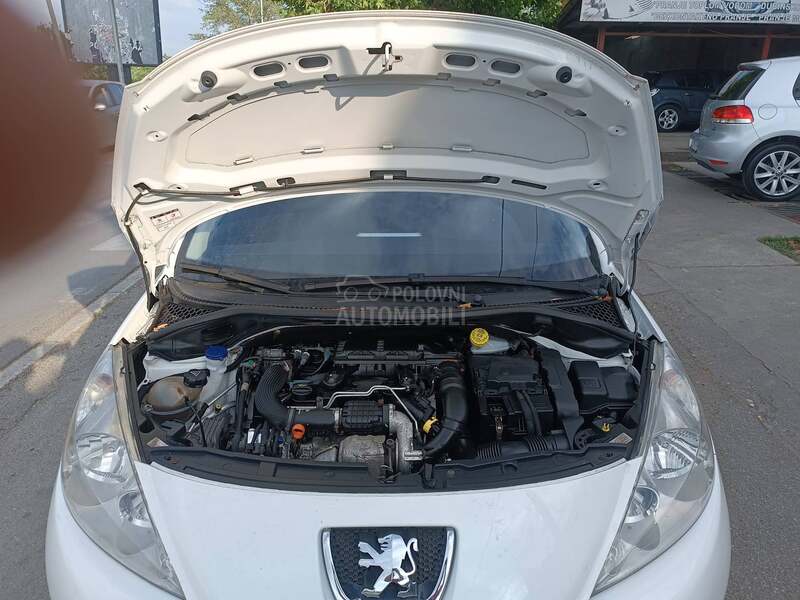 Peugeot 207 1.4 hdi restajling