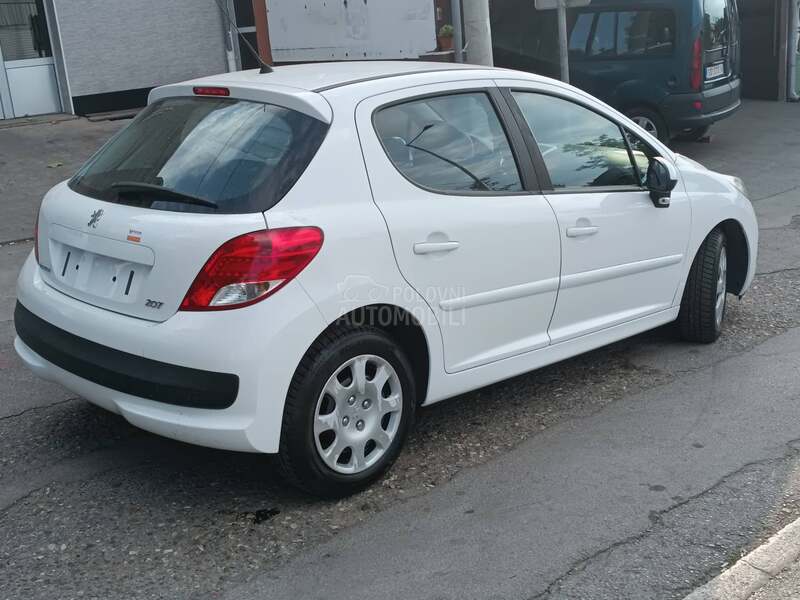 Peugeot 207 1.4 hdi restajling