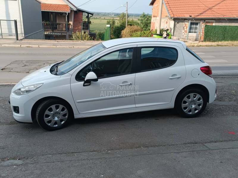 Peugeot 207 1.4 hdi restajling