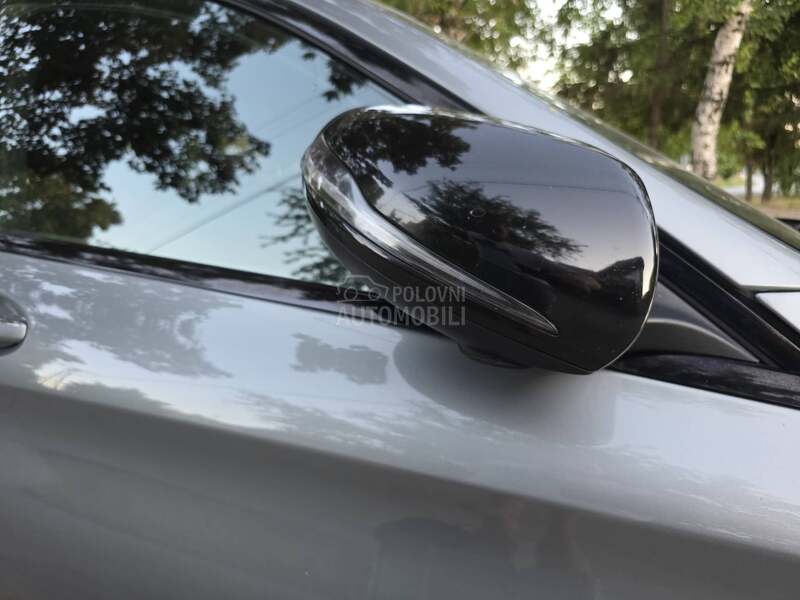 Mercedes Benz C 220 AMG