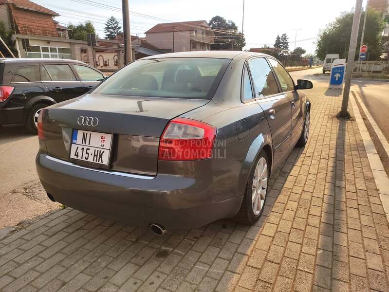 Audi A4 1.8t quattro