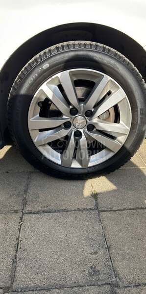 Peugeot 308 1.6 BlueHDi Restyle