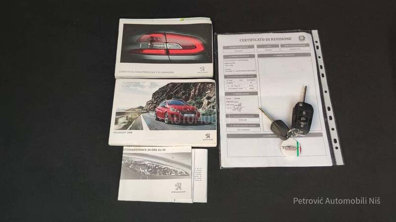 Peugeot 208 1.4 E-HDi /STYLE/NOV