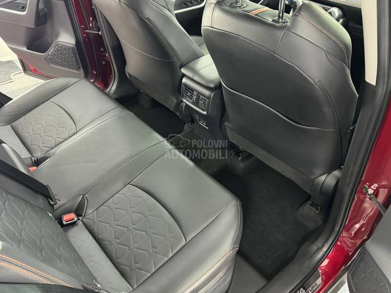 Toyota RAV 4 ADVENTURE 4x4