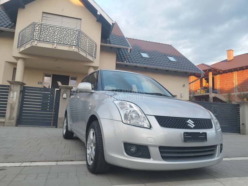 Suzuki Swift 1.3. CH 4X4