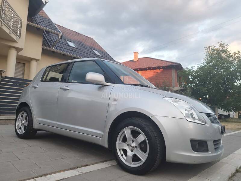 Suzuki Swift 1.3. CH 4X4