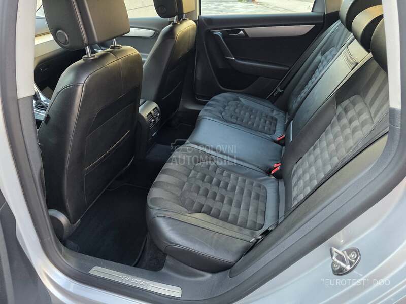 Volkswagen Passat B7 DSG/4Motion