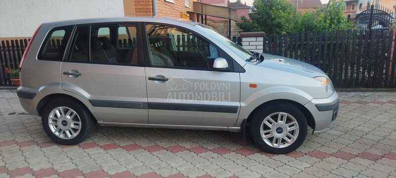 Ford Fusion 1.6benc