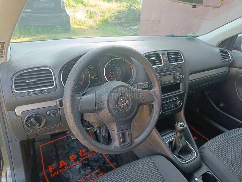 Volkswagen Golf 6 