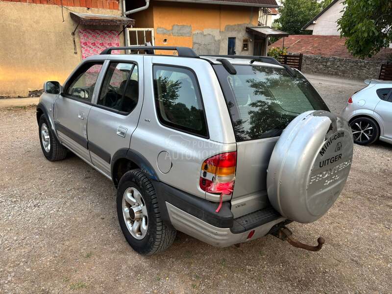 Opel Frontera 2.2 dti