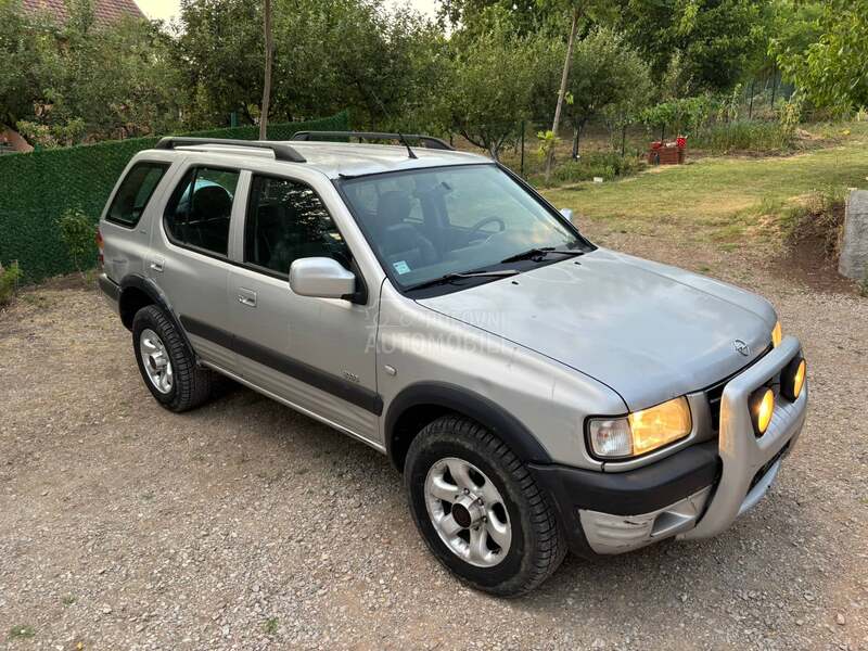 Opel Frontera 2.2 dti