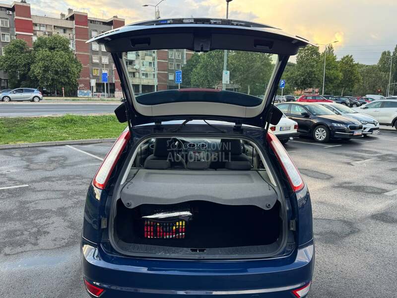 Ford Focus 1.6 TDCI TITANIUM