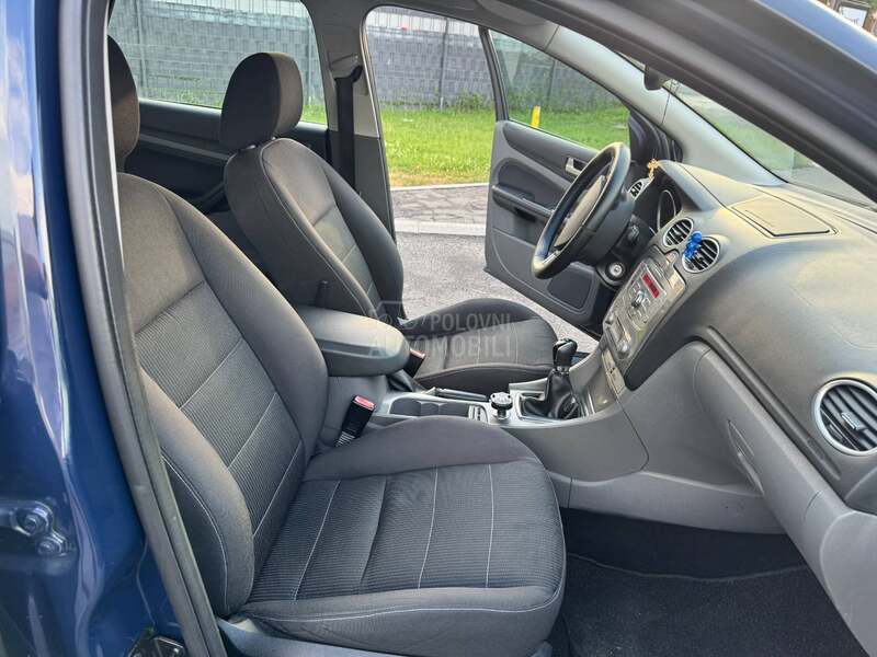 Ford Focus 1.6 TDCI TITANIUM