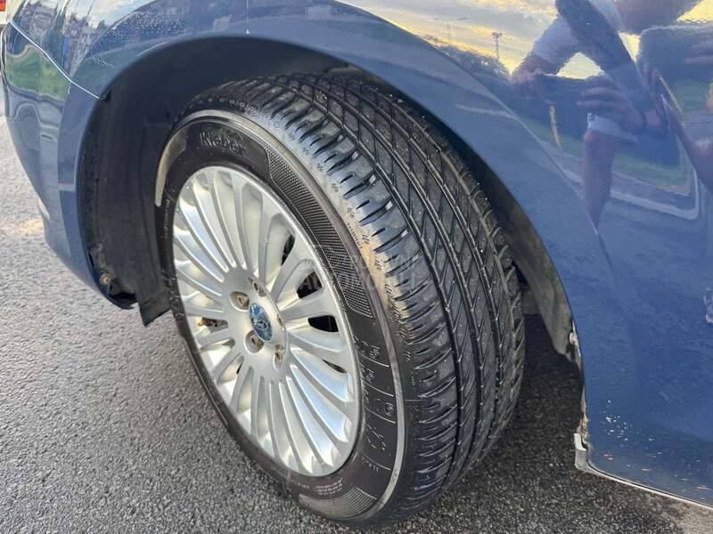 Ford Focus 1.6 TDCI TITANIUM