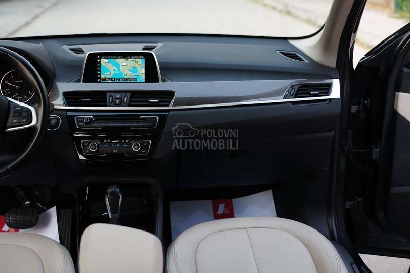 BMW X1 2.0d X-drive X Line