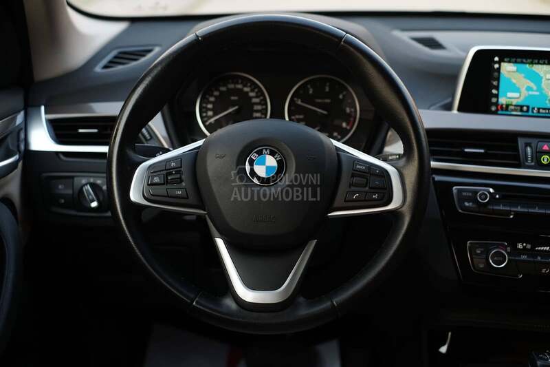 BMW X1 2.0d X-drive X Line