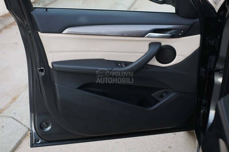 BMW X1 2.0d X-drive X Line