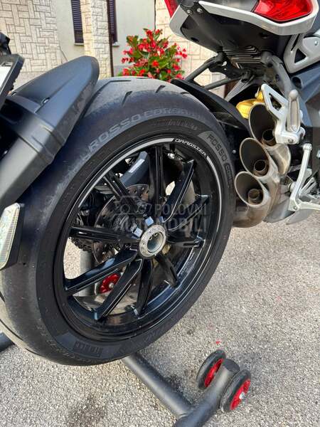 MV Agusta Brutale 800 DRAGSTER
