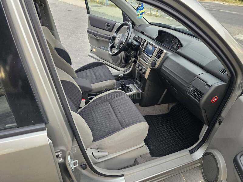 Nissan X-Trail 2.2 D 4x4