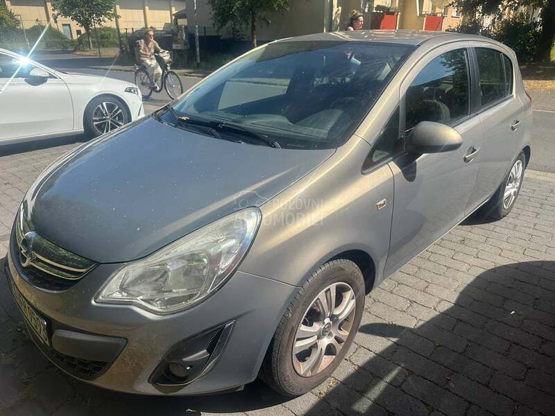 Opel Corsa D u dolaskuNEMAČKA1.2