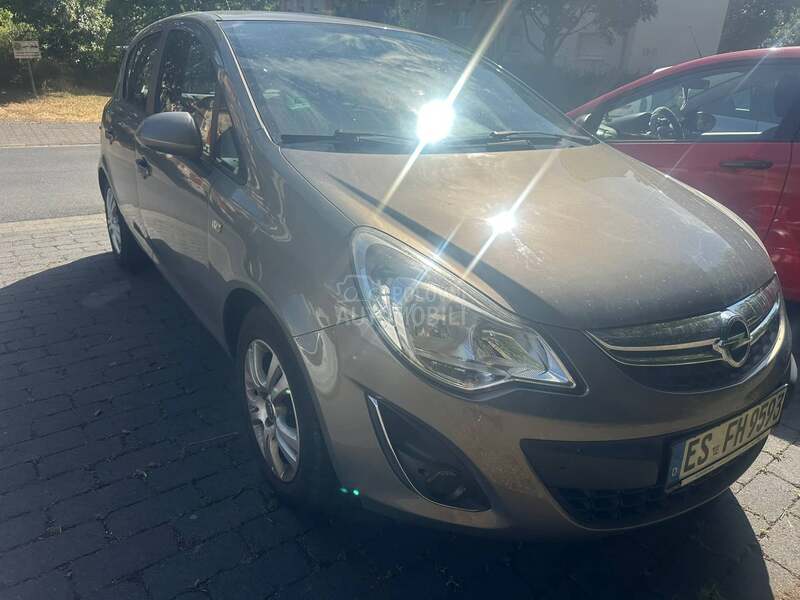 Opel Corsa D u dolaskuNEMAČKA1.2