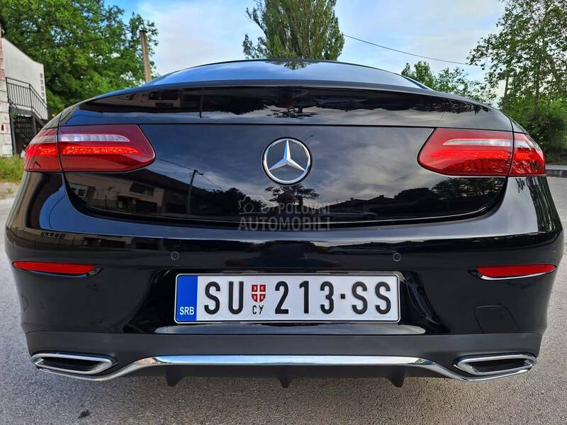 Mercedes Benz E 220 AMG
