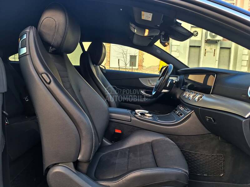 Mercedes Benz E 220 AMG