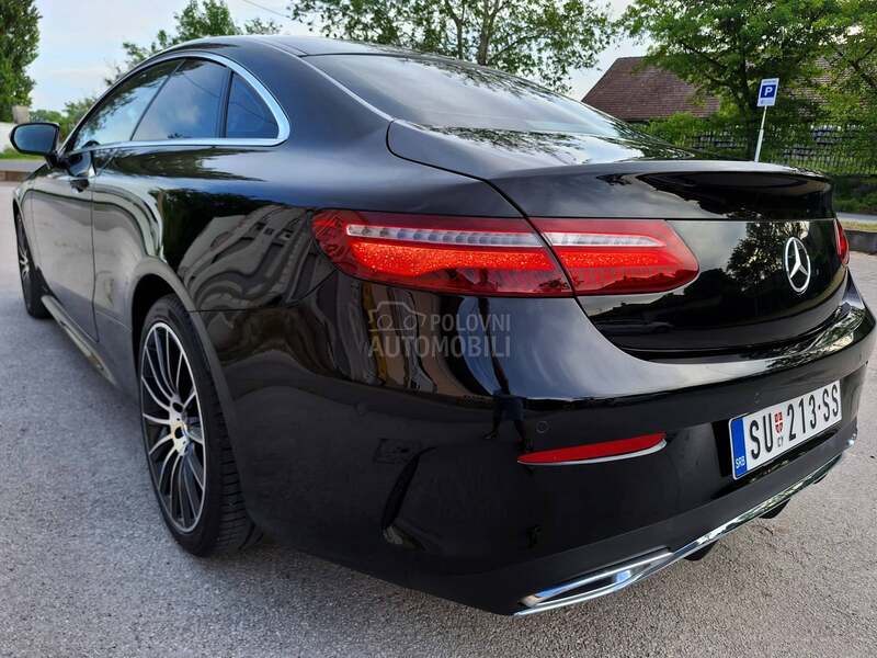 Mercedes Benz E 220 AMG
