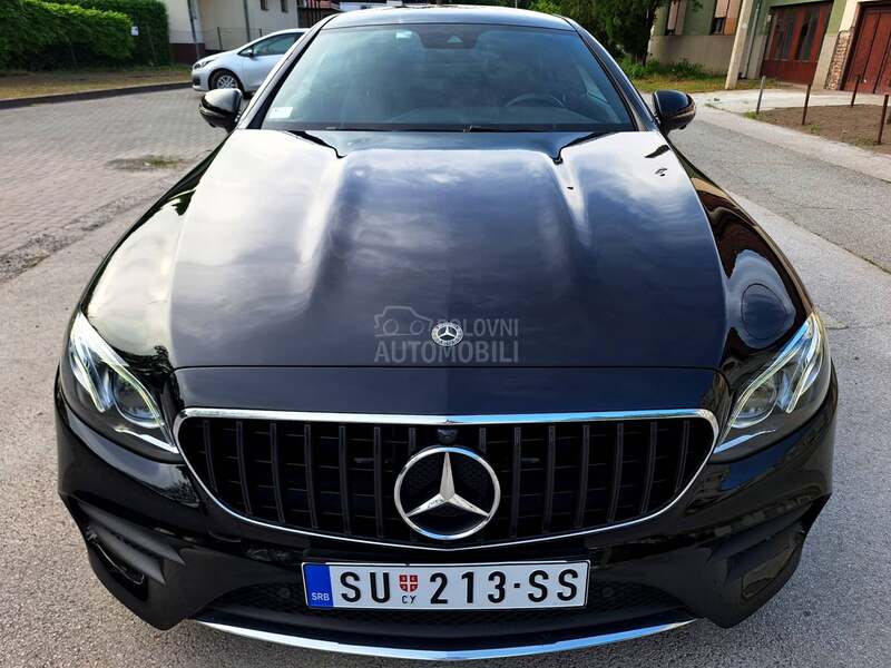 Mercedes Benz E 220 AMG