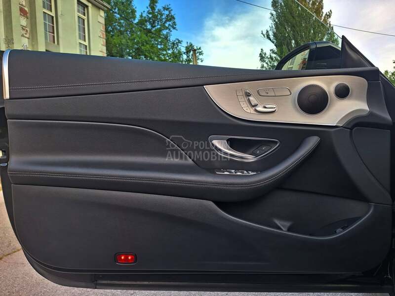 Mercedes Benz E 220 AMG