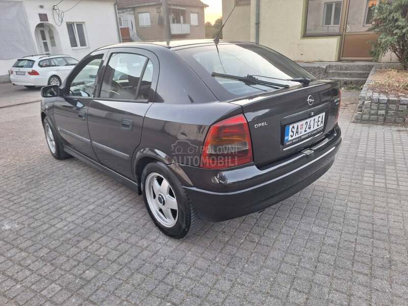 Opel Astra G 