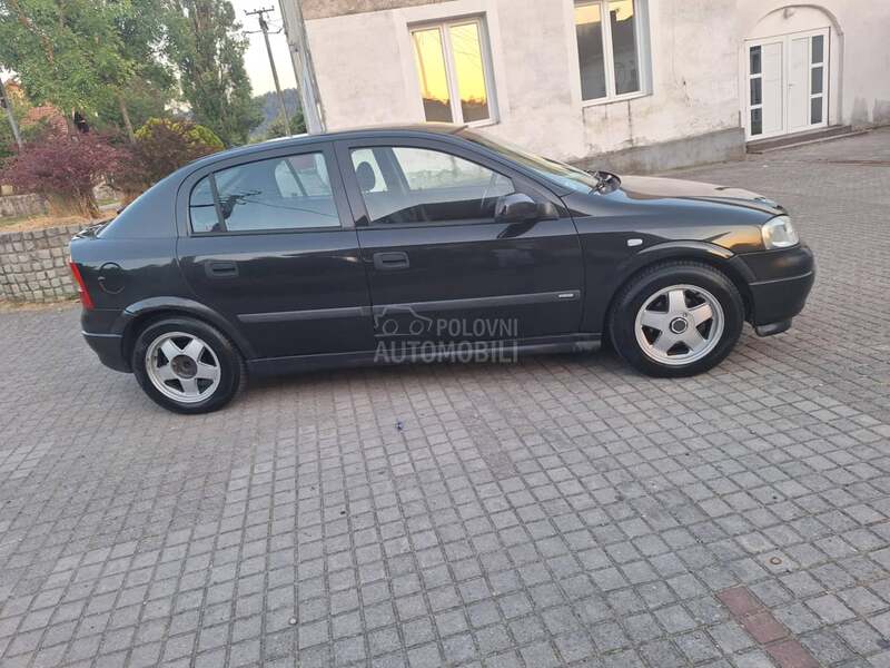 Opel Astra G 