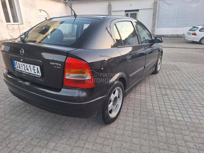 Opel Astra G 