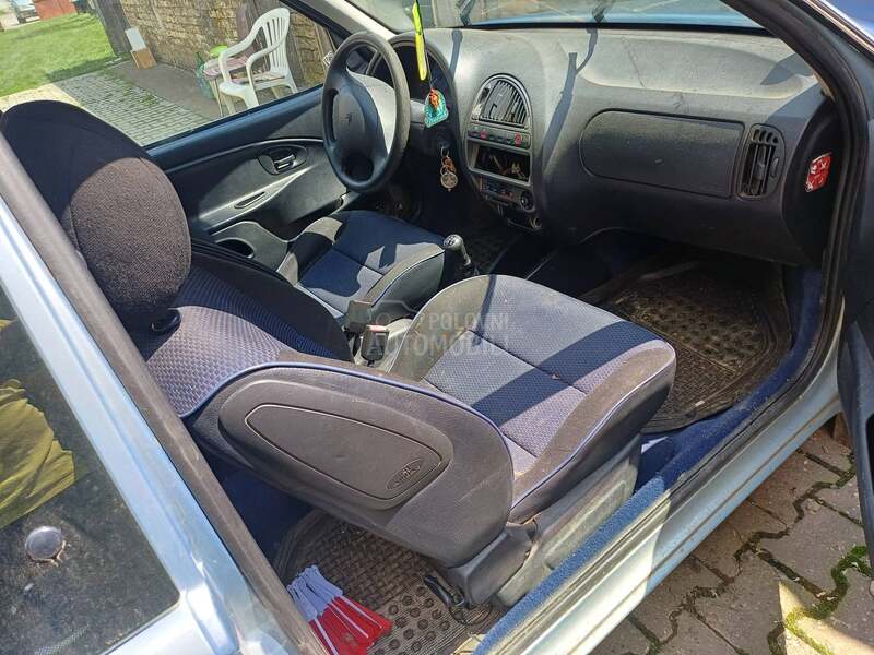 Citroen Saxo 