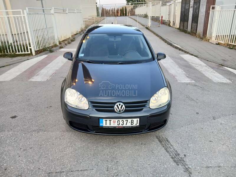 Volkswagen Golf 5 