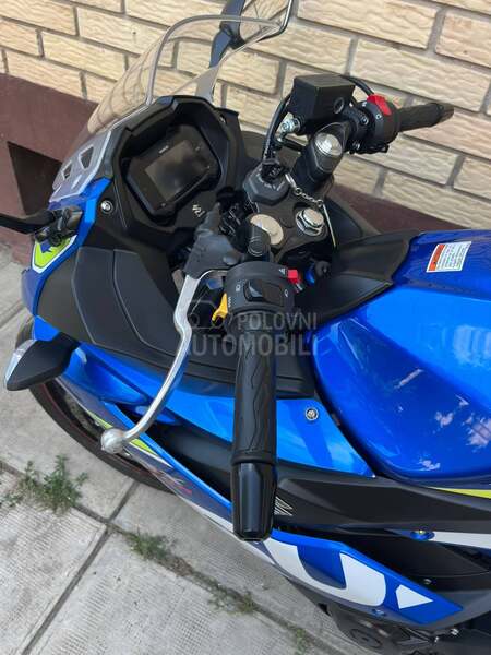 Suzuki gsx250r