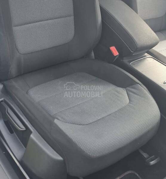 Volkswagen Passat B7 2.0 tdi/ Common rail