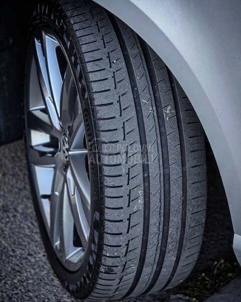 Volkswagen Passat B7 2.0 tdi/ DSG