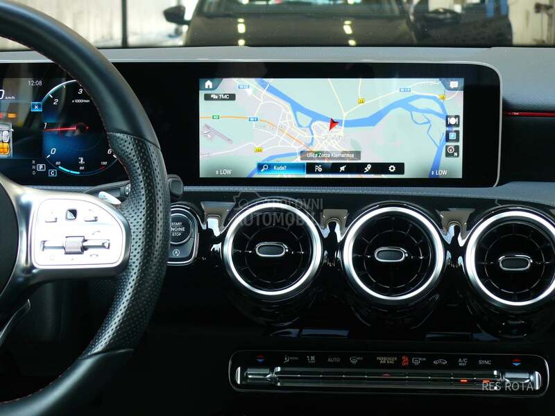 Mercedes Benz A 180 D AMG