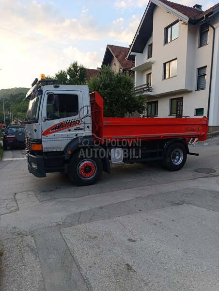 Mercedes Benz ATEGO 1828