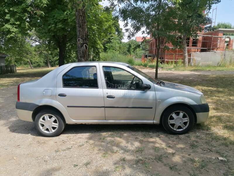 Dacia Logan 
