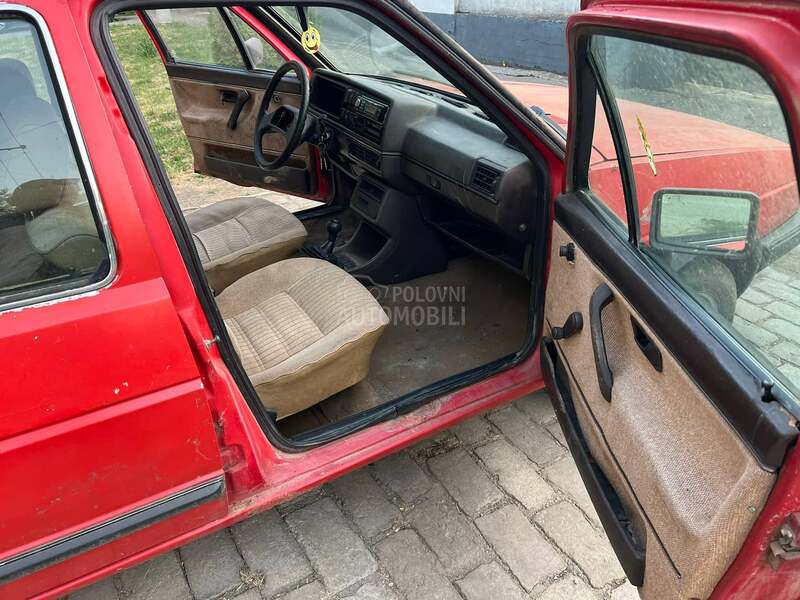 Volkswagen Golf 2 