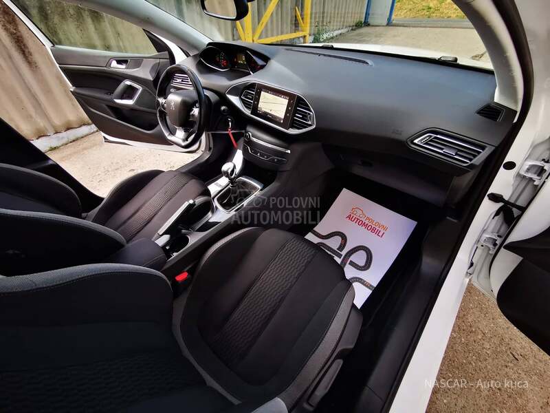 Peugeot 308 1.5BlueHDiPremium