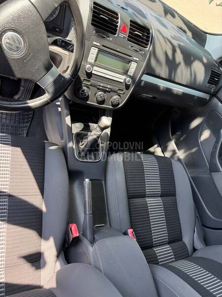 Volkswagen Golf 5 1.9 tdi
