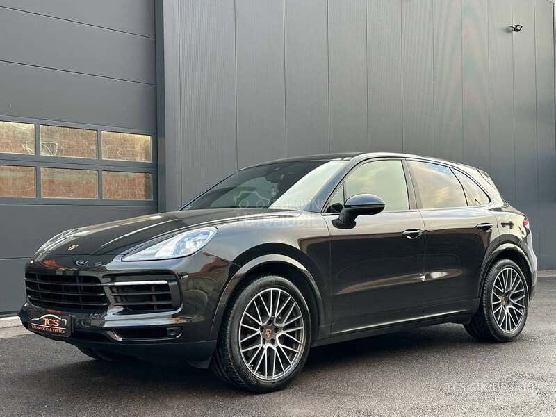Porsche Cayenne 33000