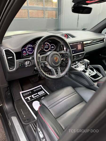 Porsche Cayenne 33000