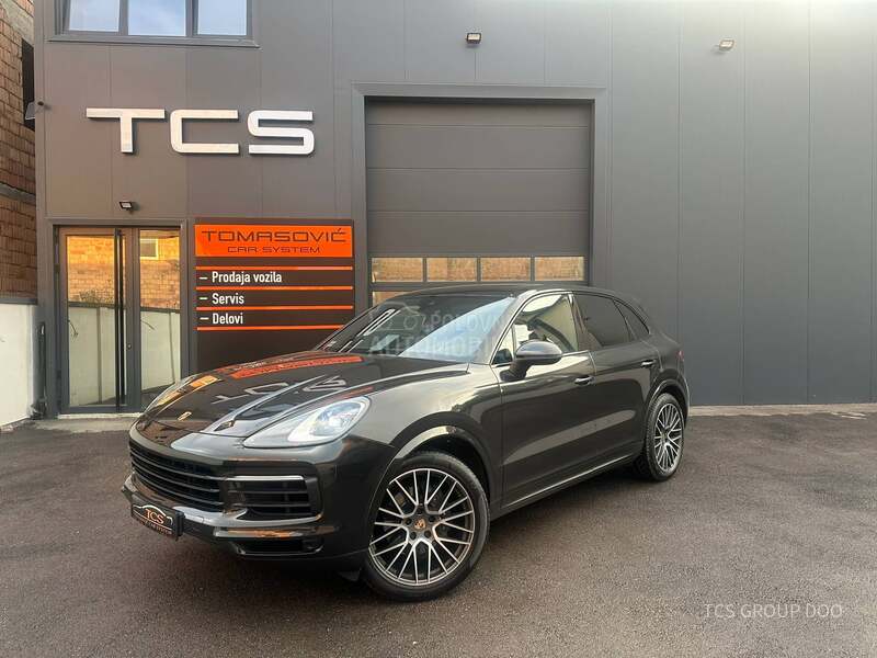 Porsche Cayenne 33000